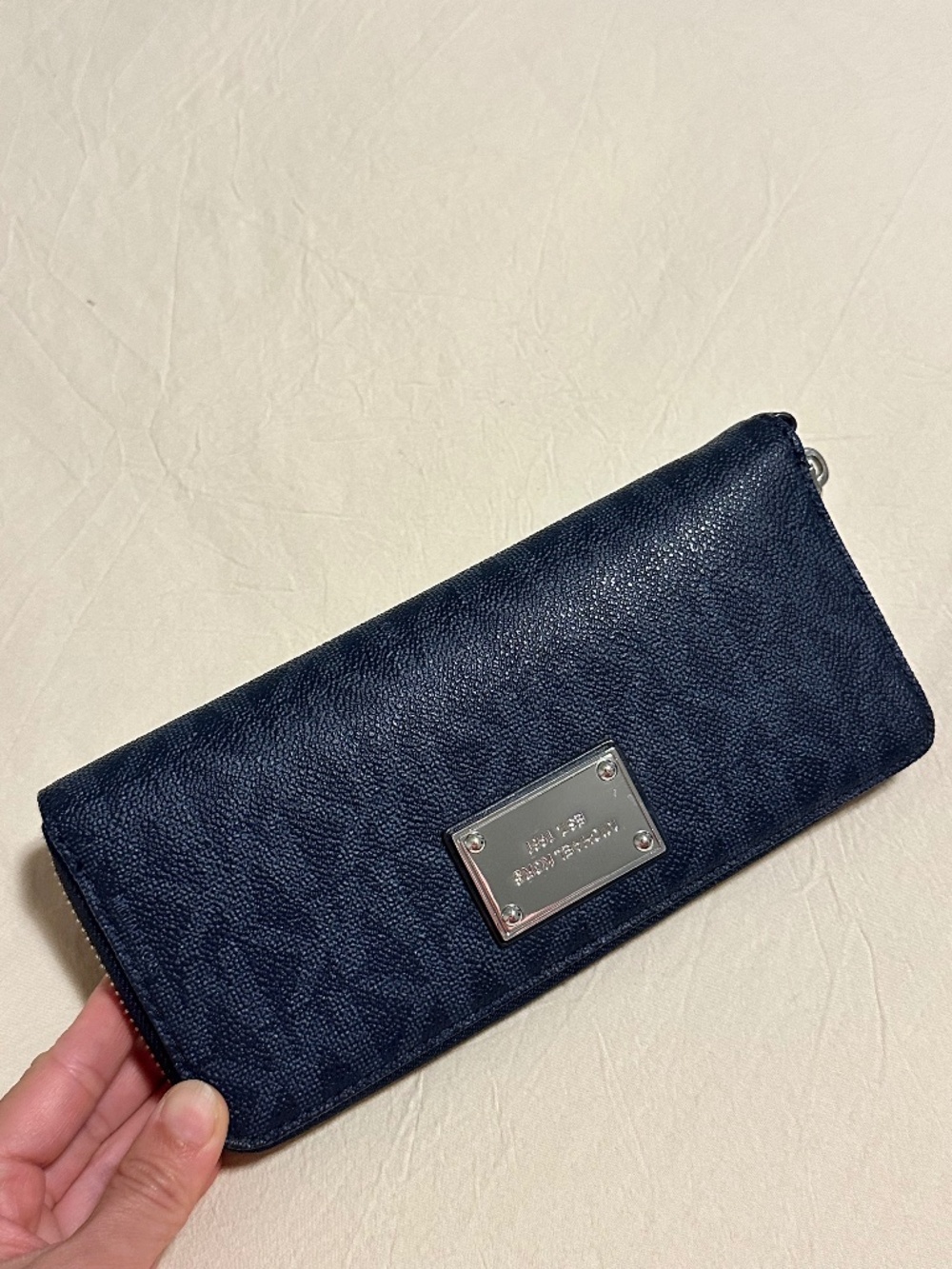Michael Kors Wallet Navy Blue Silver Hardware